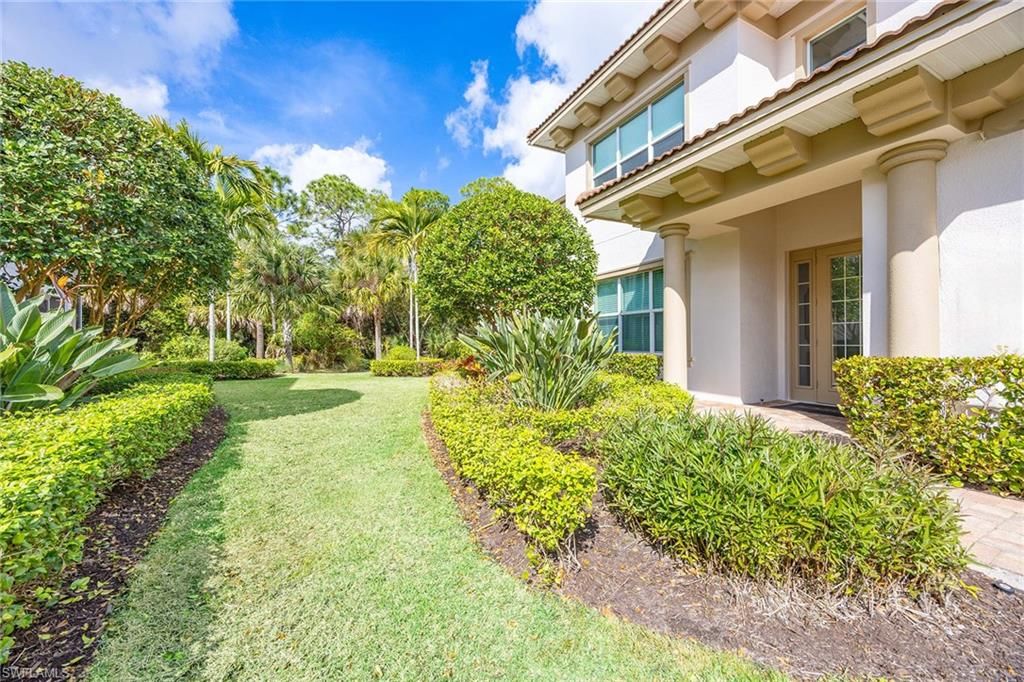 7825 Hawthorne DR 2103, NAPLES, FL 34113 — photo 2