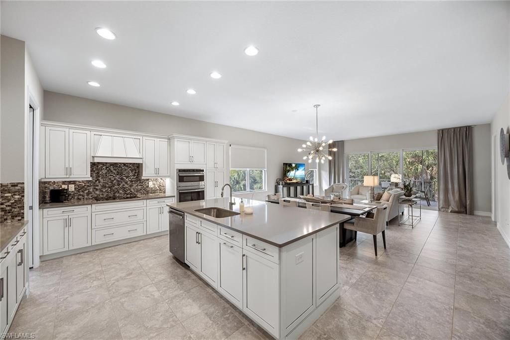 7825 Hawthorne DR 2103, NAPLES, FL 34113 — photo 3