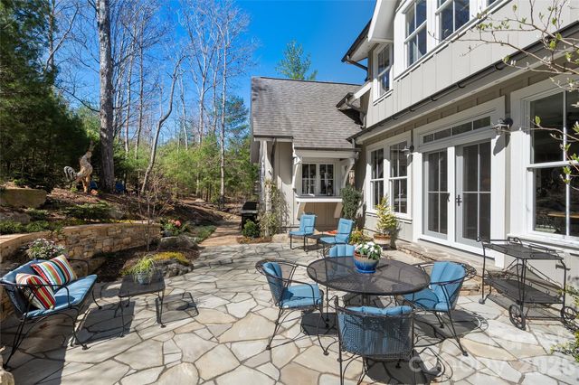 79 Chauncey Circle, Asheville, NC 28803