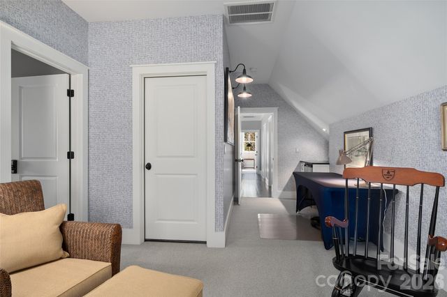 79 Chauncey Circle, Asheville, NC 28803