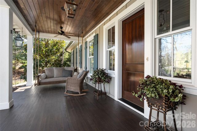79 Chauncey Circle, Asheville, NC 28803