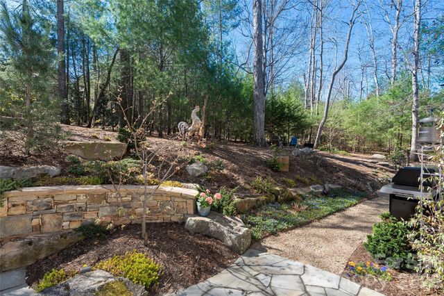 79 Chauncey Circle, Asheville, NC 28803