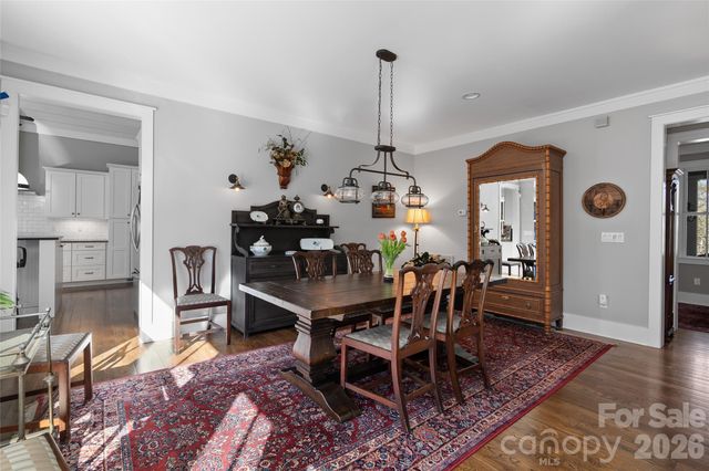 79 Chauncey Circle, Asheville, NC 28803