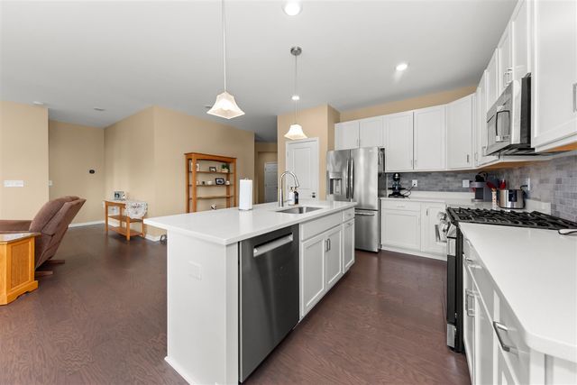 3772 Park Creek Lane, Canton, MI 48188