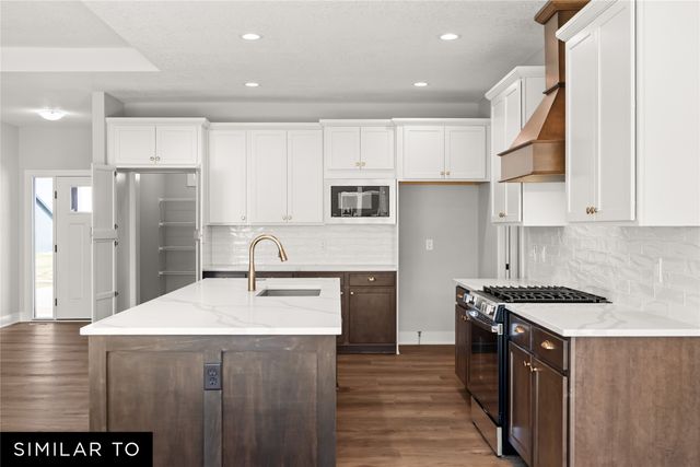 2506 NW Cedarwood Court, Ankeny, IA 50023