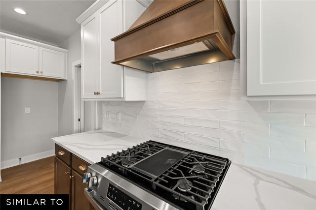 2506 NW Cedarwood Court, Ankeny, IA 50023