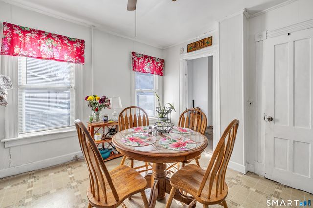 10 Burritt Avenue, Norwalk, CT 06854