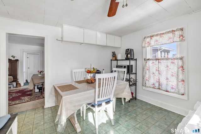 10 Burritt Avenue, Norwalk, CT 06854