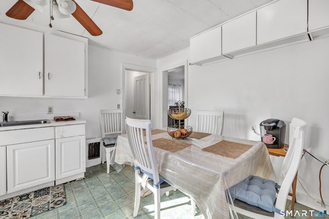 10 Burritt Avenue, Norwalk, CT 06854