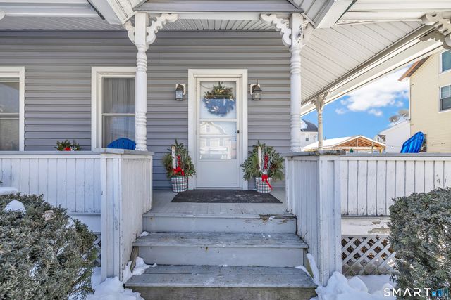 10 Burritt Avenue, Norwalk, CT 06854