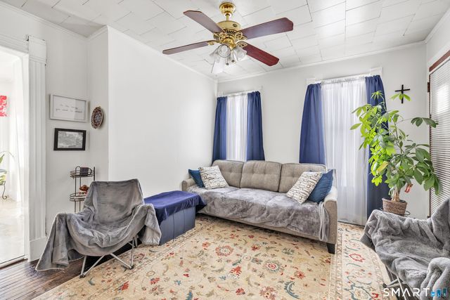 10 Burritt Avenue, Norwalk, CT 06854