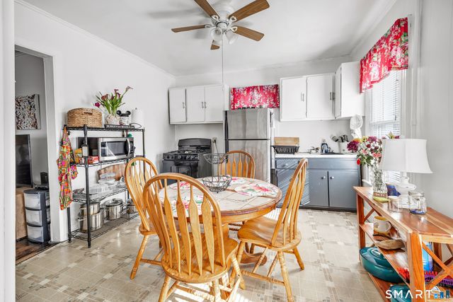 10 Burritt Avenue, Norwalk, CT 06854