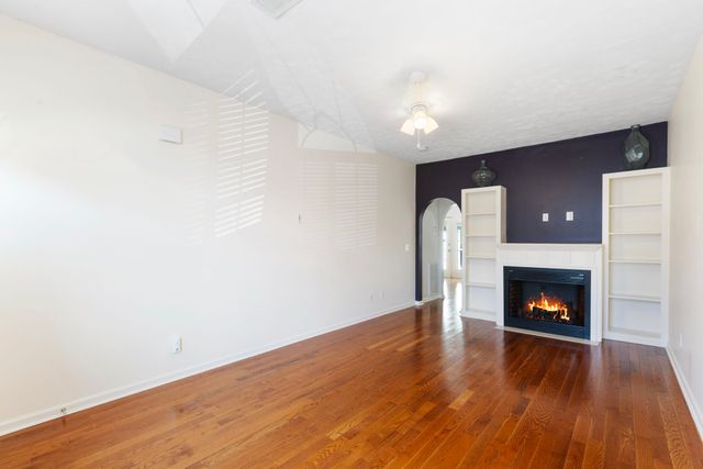 743 Spence Enclave Ln, Nashville, TN 37210