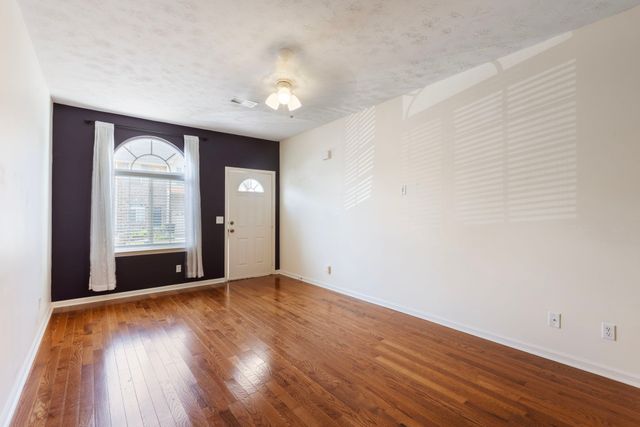 743 Spence Enclave Ln, Nashville, TN 37210