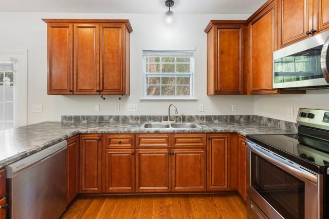 743 Spence Enclave Ln, Nashville, TN 37210