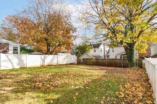 156 Goodwin Avenue, New York City, NY 10314