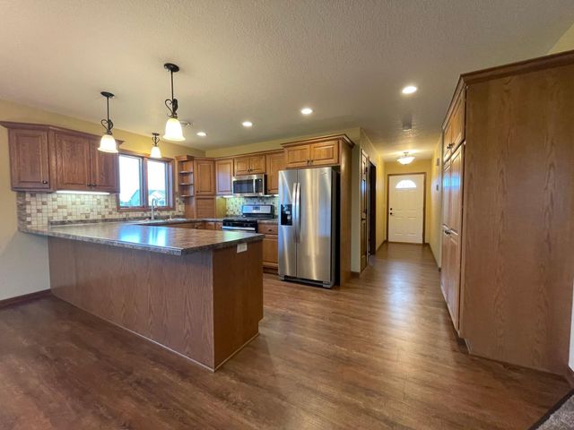 101 Brittany Way SE, Grand Meadow, MN 55936