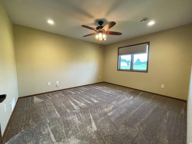 101 Brittany Way SE, Grand Meadow, MN 55936