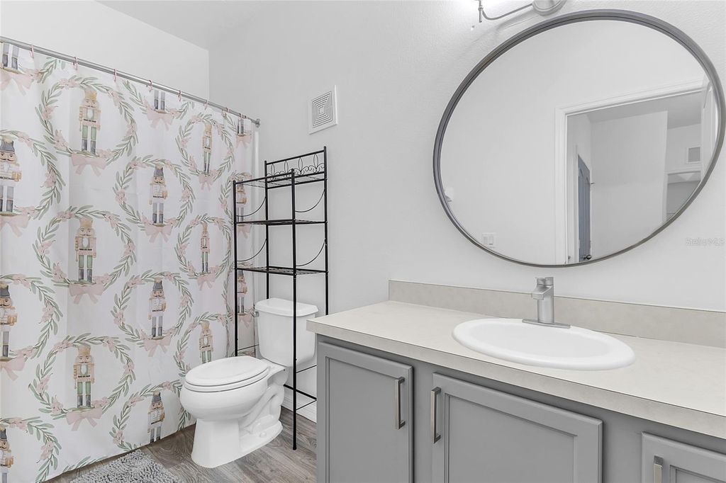 Image 17 of property listing at 2280 BETSY ROSS LANE, St Cloud, FL 34769