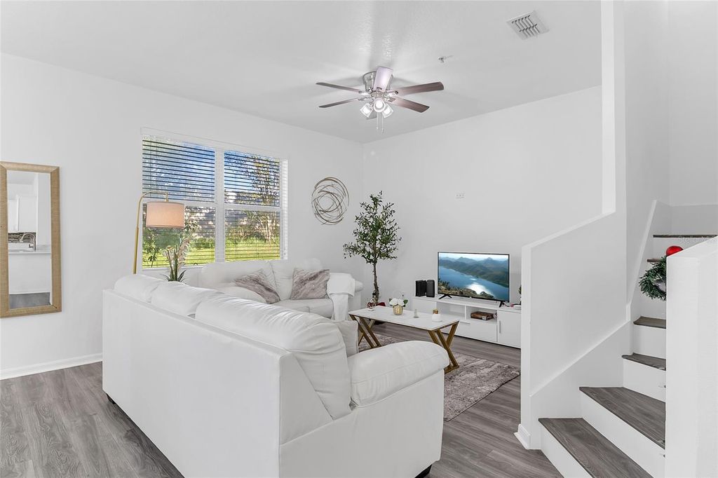 Image 6 of property listing at 2280 BETSY ROSS LANE, St Cloud, FL 34769