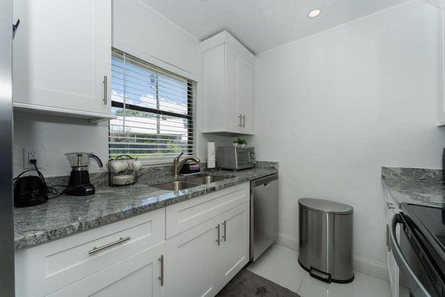 1242 SW Parma Avenue, Port St. Lucie, FL 34953