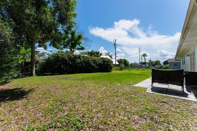 1242 SW Parma Avenue, Port St. Lucie, FL 34953