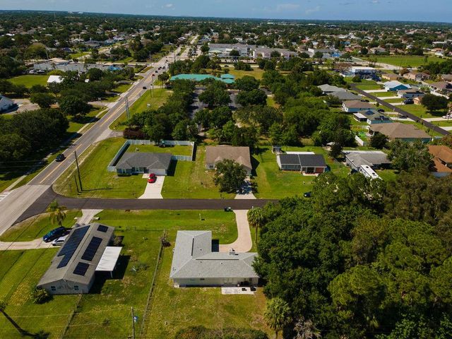 1242 SW Parma Avenue, Port St. Lucie, FL 34953