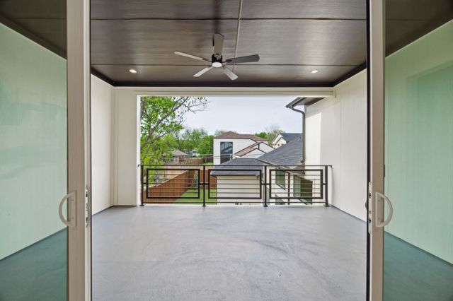 3815 Hawick Lane, Dallas, TX 75220