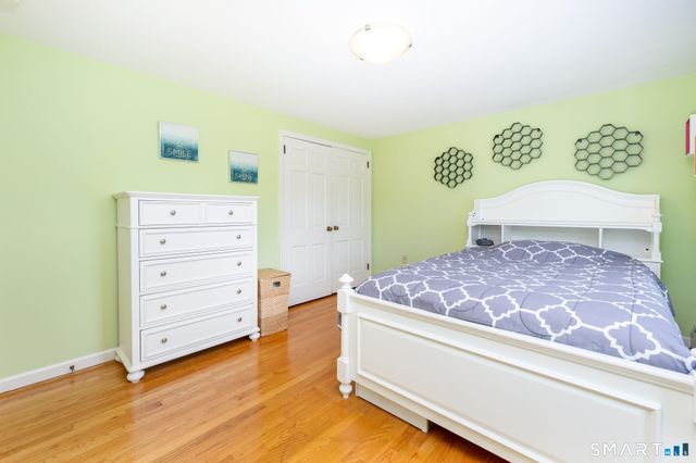 7 Lantern Lane, Wethersfield, CT 06109