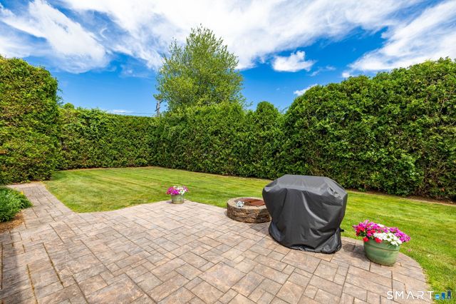 7 Lantern Lane, Wethersfield, CT 06109