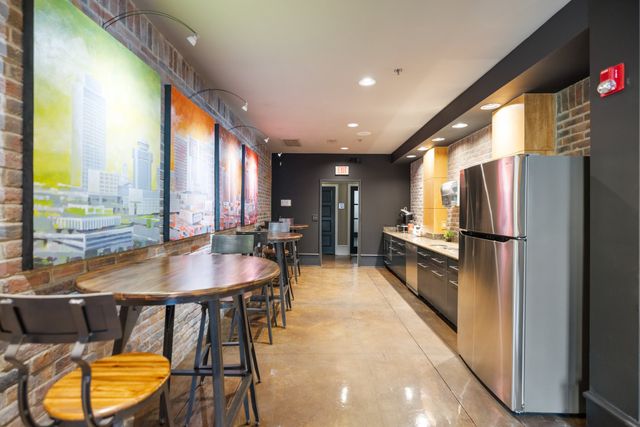 1803 Broadway Apt 624, Nashville, TN 37203