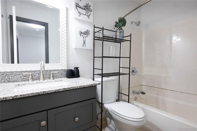 1517 S Owens Street 5, Denver, CO 80232