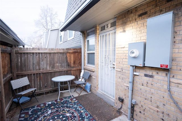 1517 S Owens Street 5, Denver, CO 80232