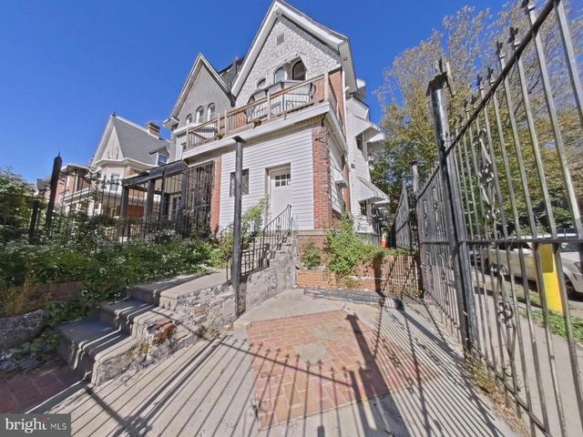 5331 WAYNE AVE, Philadelphia, PA 19144