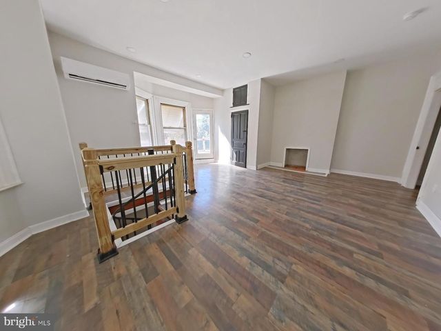 5331 WAYNE AVE, Philadelphia, PA 19144