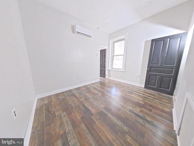 5331 WAYNE AVE, Philadelphia, PA 19144