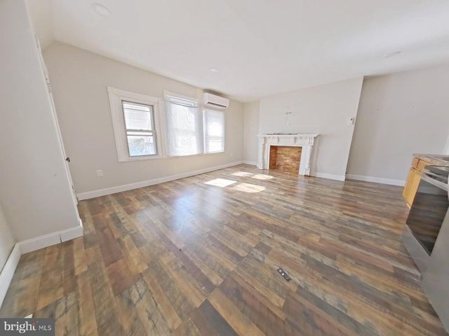 5331 WAYNE AVE, Philadelphia, PA 19144