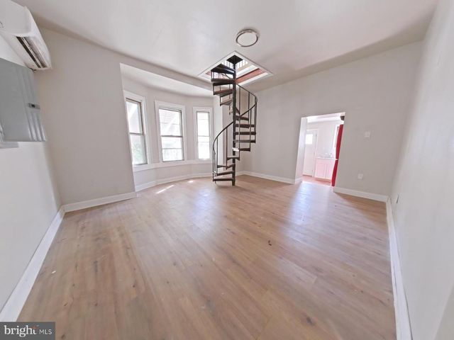 5331 WAYNE AVE, Philadelphia, PA 19144