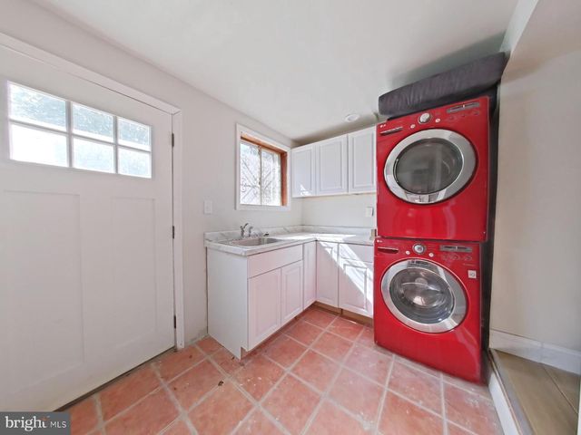 5331 WAYNE AVE, Philadelphia, PA 19144