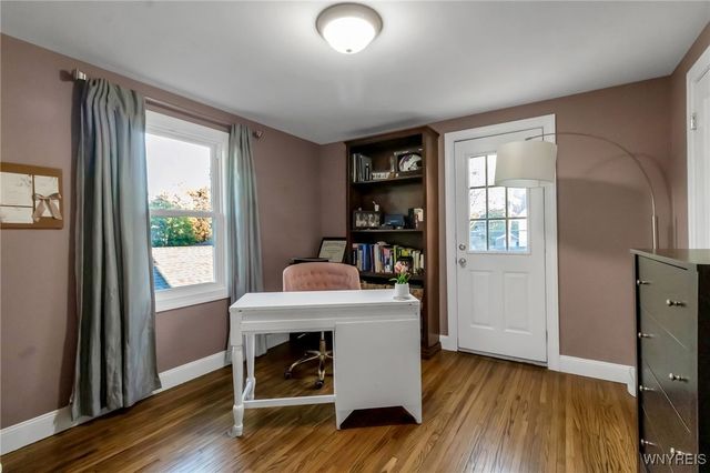 233 Lindsay Place, North Tonawanda, NY 14120