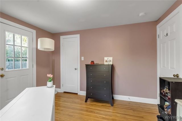 233 Lindsay Place, North Tonawanda, NY 14120