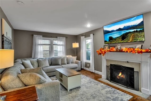 233 Lindsay Place, North Tonawanda, NY 14120