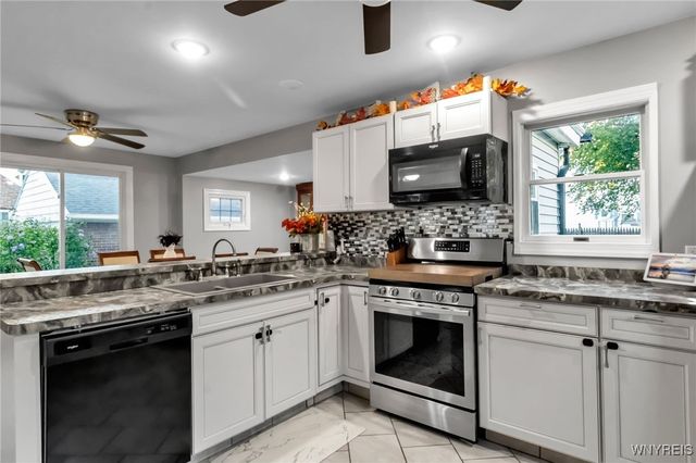 233 Lindsay Place, North Tonawanda, NY 14120