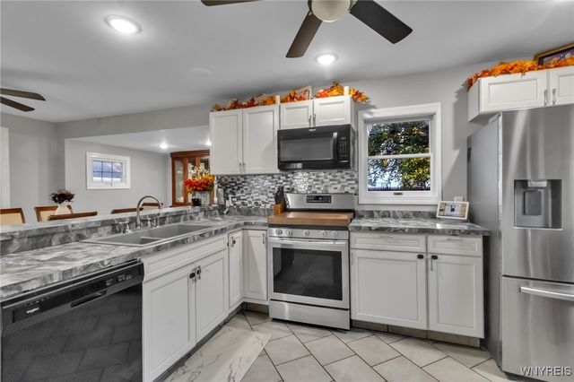 233 Lindsay Place, North Tonawanda, NY 14120