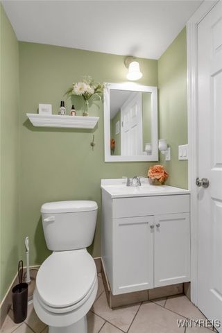 233 Lindsay Place, North Tonawanda, NY 14120