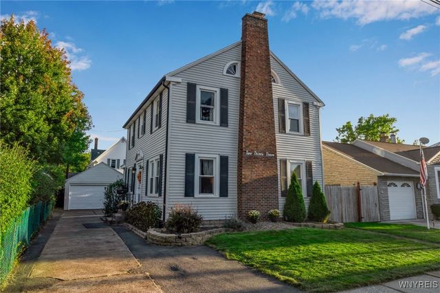 233 Lindsay Place, North Tonawanda, NY 14120