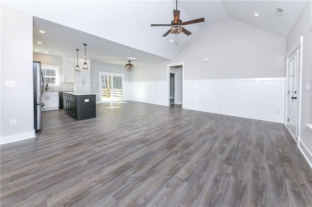 121 Copper Run LOOP, South Mills, NC 27976