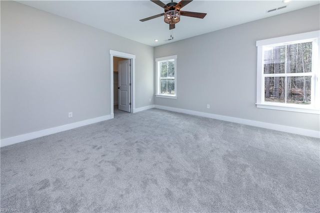 121 Copper Run LOOP, South Mills, NC 27976
