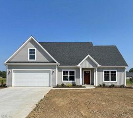 121 Copper Run LOOP, South Mills, NC 27976