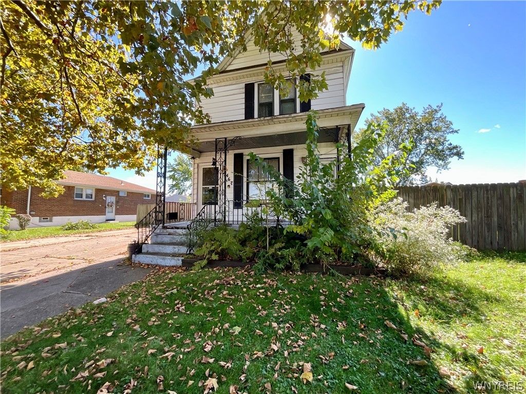 2467 Cudaback Avenue, Niagara Falls, NY 14303